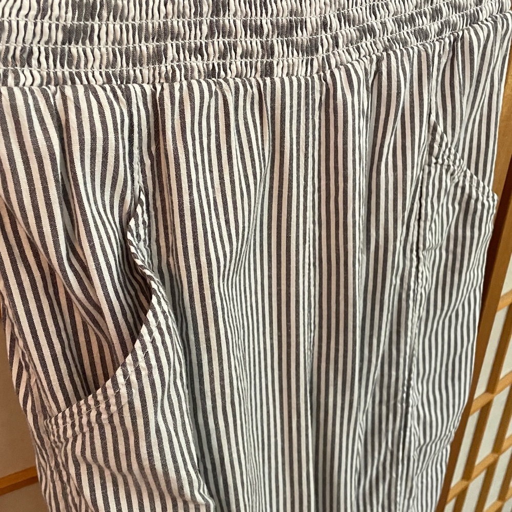 American Eagle Black Striped High Neck Smocked Jumpsuit S - Picture 6 of 17
